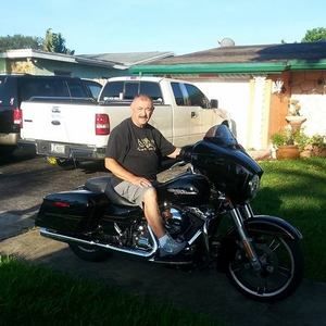 Meet your Posher, Edua